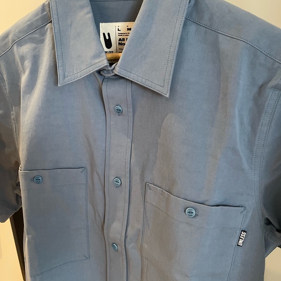 Unless Collective “Work” Shirt - Wms L/ Men’s M - Picture 2 of 4